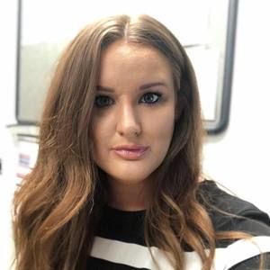 Meet your Posher, Stacie